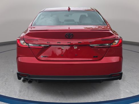 Used 2026 Toyota Camry SE FWD image 6