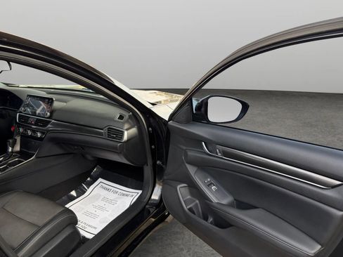 Used 2019 Honda Accord Sport image 17