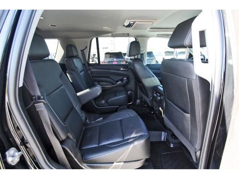 Used 2019 Chevrolet Tahoe LT image 11