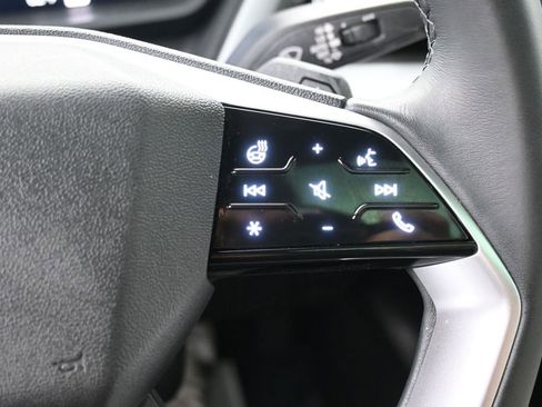 Used 2025 Audi Q4 e-tron Premium Plus w/ Premium Plus image 22