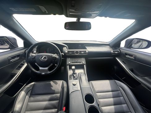 Used 2015 Lexus IS 250 image 22