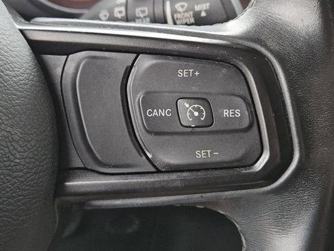 Used 2020 Jeep Wrangler Unlimited Sport AWD/4WD image 26