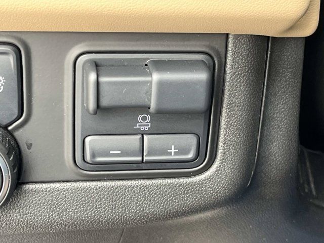 Used 2023 Chevrolet Tahoe Premier w/ Premium Package RWD image 41