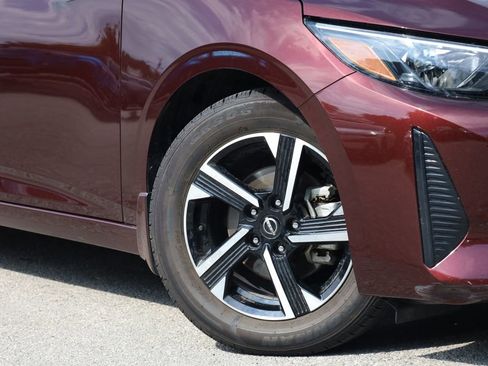 Used 2025 Nissan Sentra SV FWD image 2