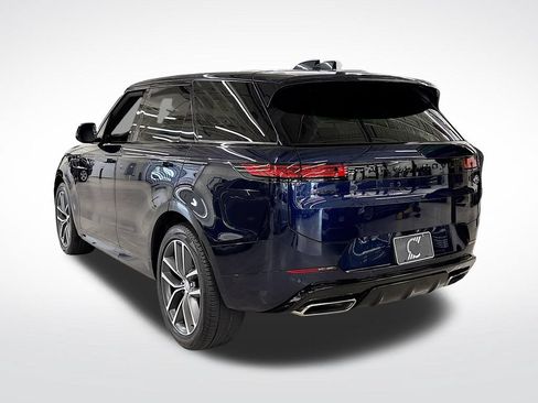 Used 2023 Land Rover Range Rover Sport SE Dynamic AWD/4WD image 3