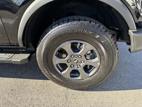 Used 2024 Ford Bronco Big Bend image 9