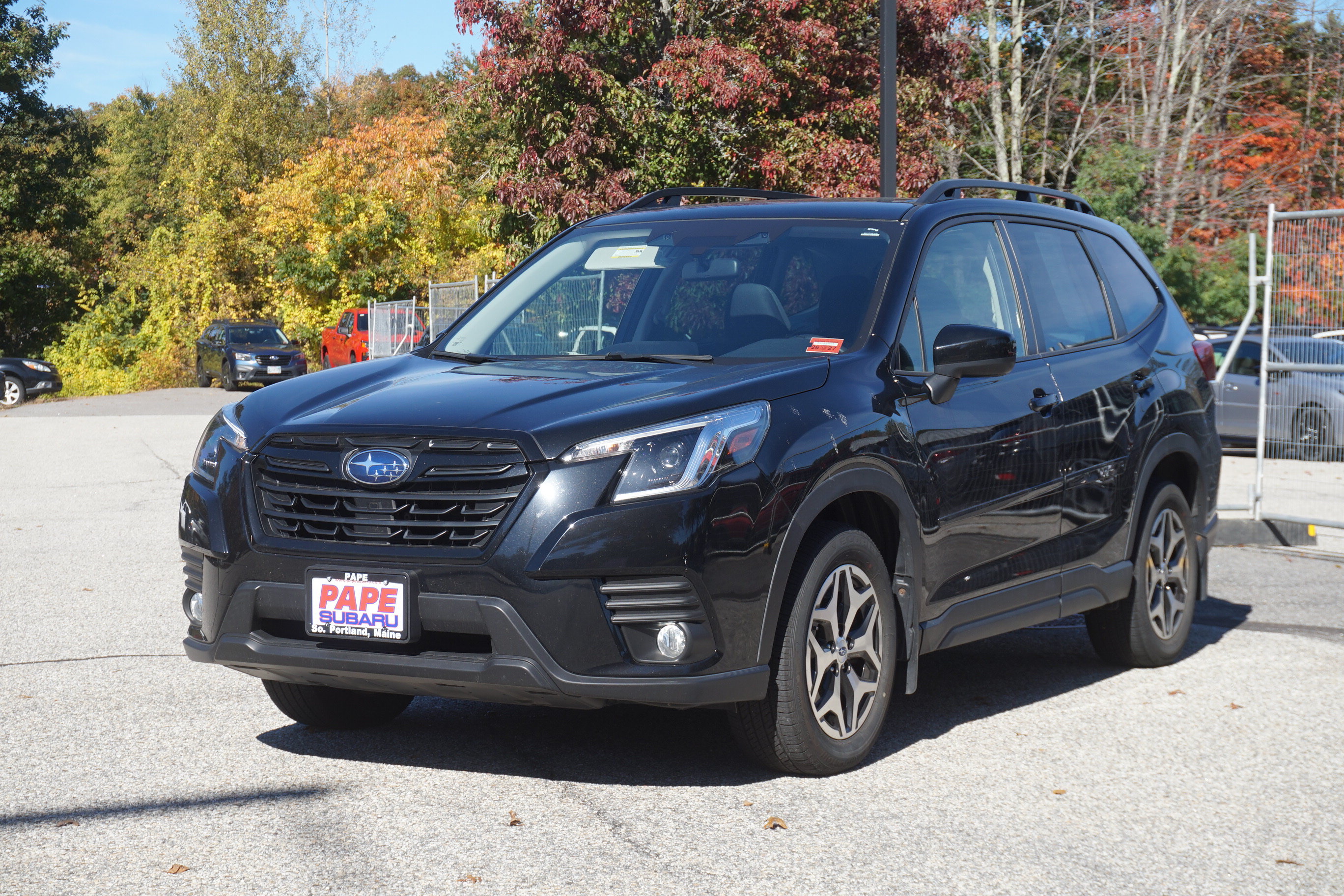 Used 2023 Subaru Forester Premium AWD/4WD image 1