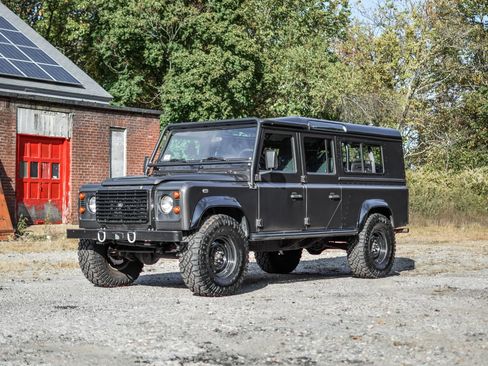Used 1997 Land Rover Defender 90 AWD/4WD image 1