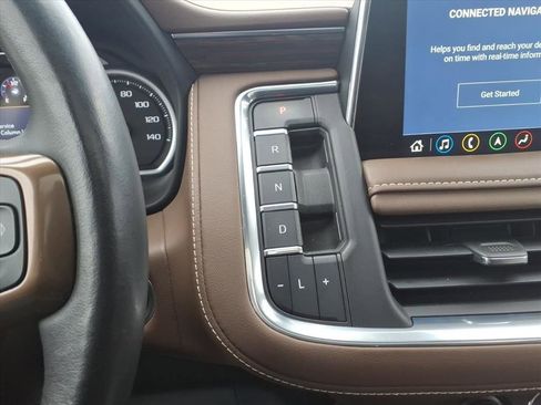 Used 2021 Chevrolet Tahoe High Country image 23