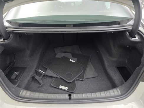 Used 2019 BMW 540i xDrive w/ M Sport Package image 16