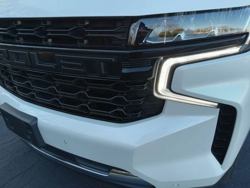 Used 2023 Chevrolet Tahoe Premier w/ Premium Package 2 image 11