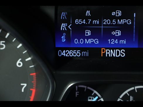 Used 2019 Ford Escape SE image 23