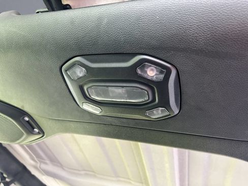Used 2020 Jeep Wrangler Unlimited Sport S AWD/4WD image 25