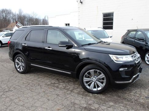 Used 2018 Ford Explorer Limited image 8