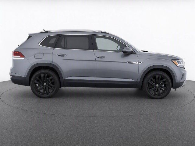 Used 2022 Volkswagen Atlas Cross Sport SE FWD image 8