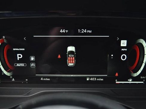 New 2025 Nissan Pathfinder Platinum image 13