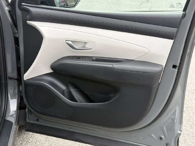 New 2026 Hyundai Tucson SEL Plus FWD image 16
