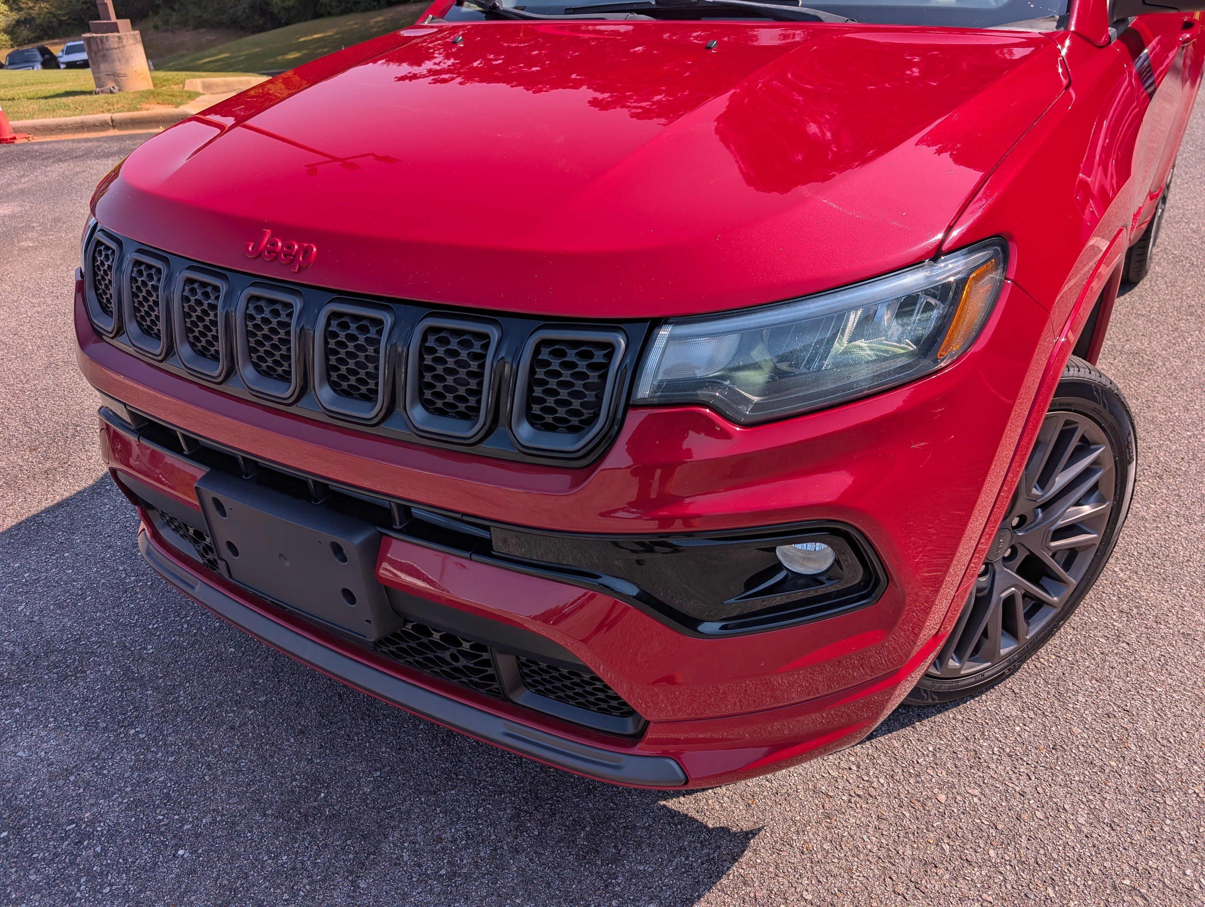 Used 2023 Jeep Compass Limited AWD/4WD image 13
