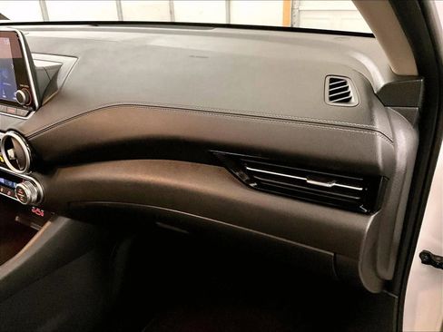Used 2020 Nissan Sentra SV w/ Trunk Package FWD image 15