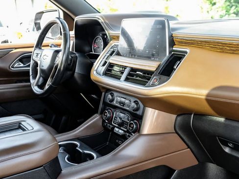 Used 2021 Chevrolet Tahoe High Country AWD/4WD image 23
