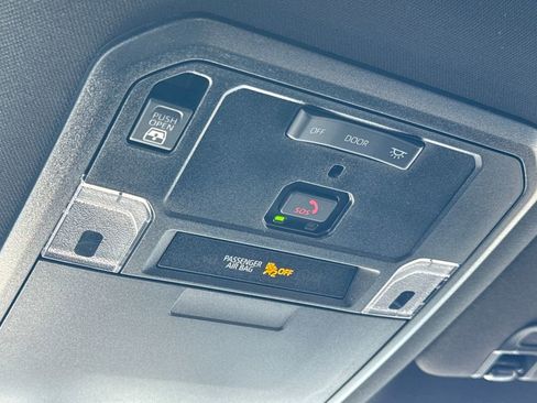 Used 2025 Toyota Tundra SR5 image 27