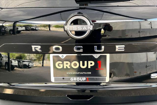 Certified 2023 Nissan Rogue SV FWD image 10