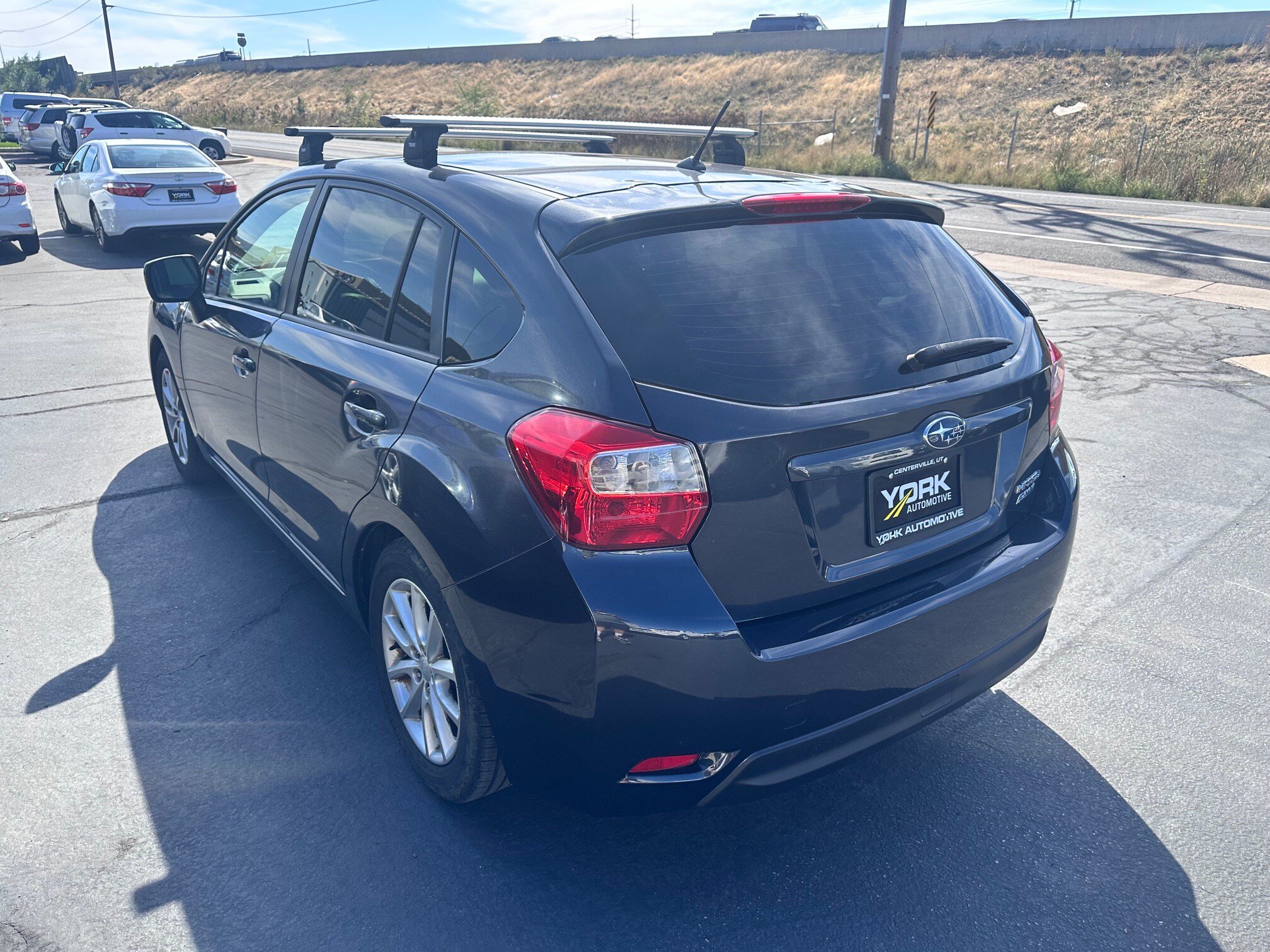 Used 2013 Subaru Impreza 2.0i Premium w/ All-Weather Pkg AWD/4WD image 4
