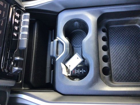 Used 2023 RAM 1500 Big Horn AWD/4WD image 10
