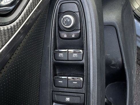 Used 2021 Subaru Crosstrek 2.5i Limited w/ Moonroof Package 1 image 8