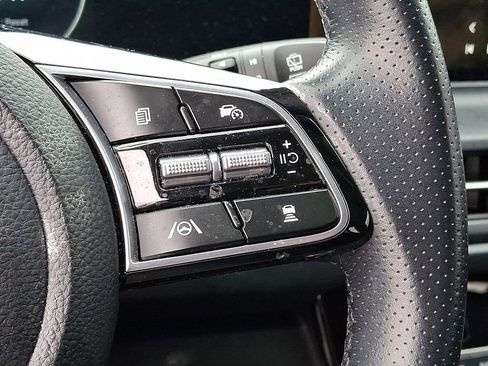 Used 2024 Kia Seltos SX image 20