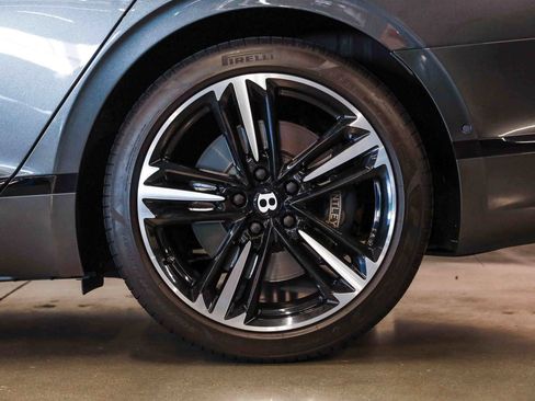 Used 2021 Bentley Flying Spur W12 AWD/4WD image 14