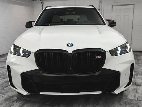 Used 2025 BMW X5 M60i w/ Executive Package AWD/4WD image 2