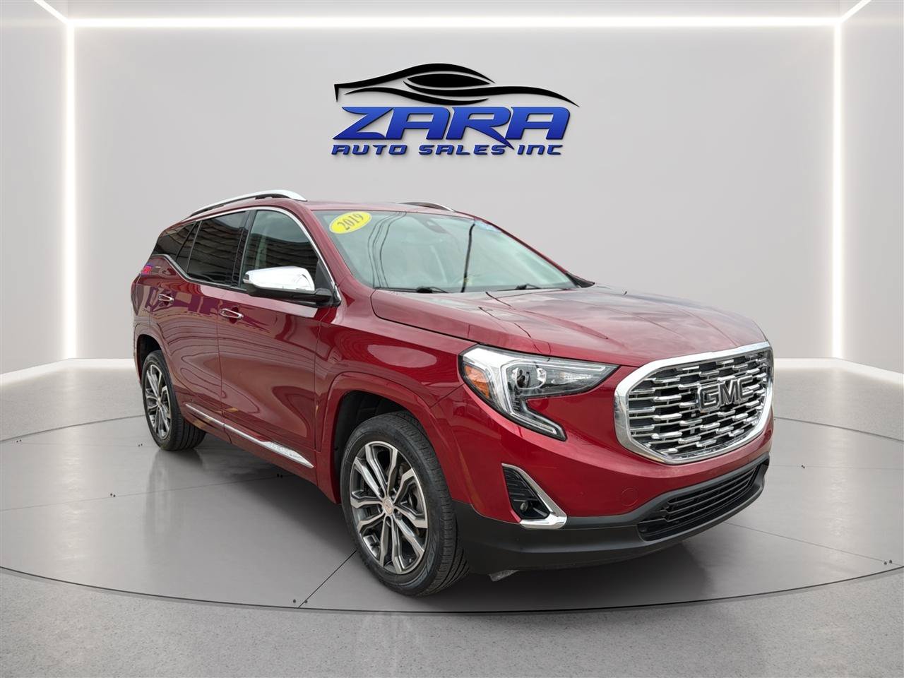 Used 2019 GMC Terrain Denali w/ Driver Alert Package II AWD/4WD image 9