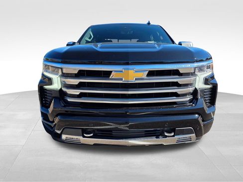New 2026 Chevrolet Silverado 1500 High Country w/ High Country Premium Package image 8
