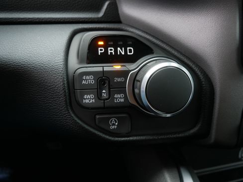 New 2026 RAM 1500 Big Horn AWD/4WD image 13