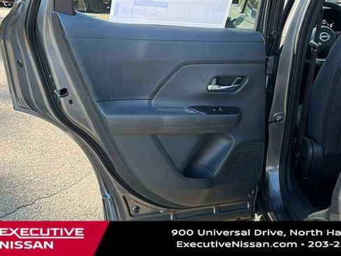 Used 2025 Nissan Kicks SV w/ SV Premium Package image 21