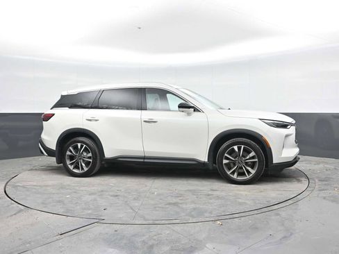 Used 2023 INFINITI QX60 Luxe w/ Cargo Package AWD/4WD image 6