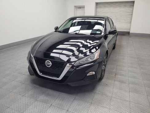 Used 2022 Nissan Altima 2.5 SV FWD image 15