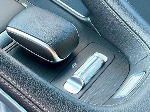 Certified 2022 Mercedes-Benz GLS 450 4MATIC image 38