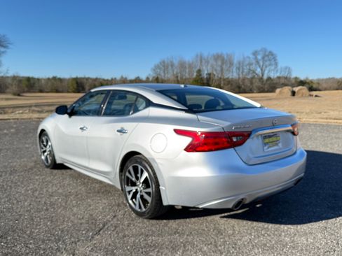 Used 2017 Nissan Maxima 3.5 S image 3