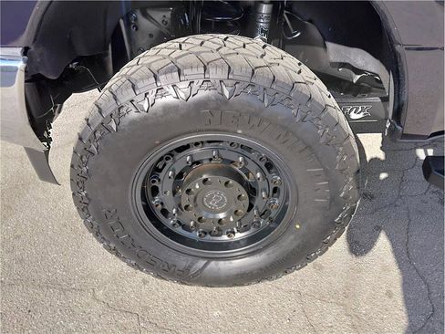 Used 2017 Ford F250 XLT w/ XLT Premium Package image 21