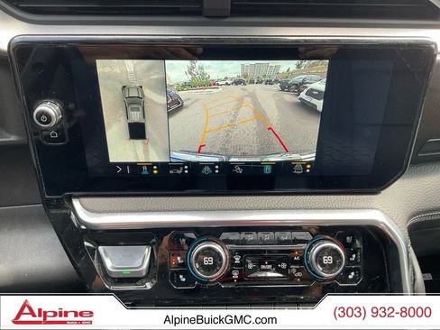 Used 2023 GMC Sierra 1500 Denali w/ Technology Package AWD/4WD image 18