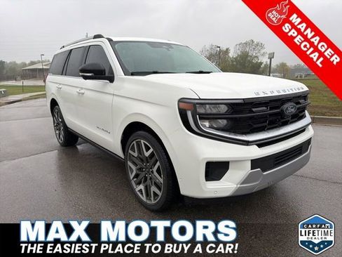 New 2025 Ford Expedition Platinum w/ Platinum Ultimate Package AWD/4WD image 1