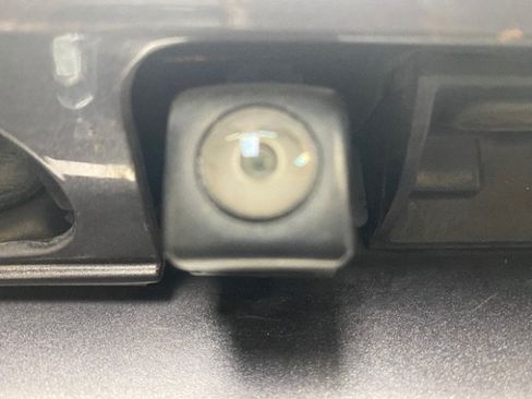 Used 2022 Honda HR-V EX image 18