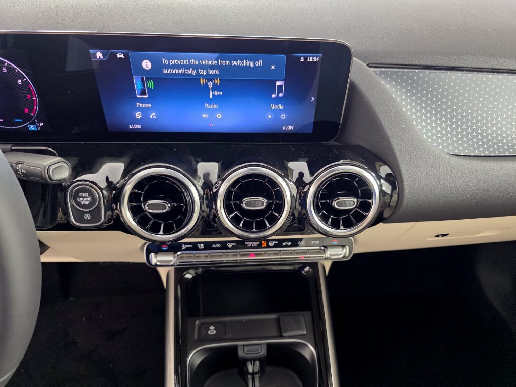 New 2026 Mercedes-Benz GLA 250 image 13