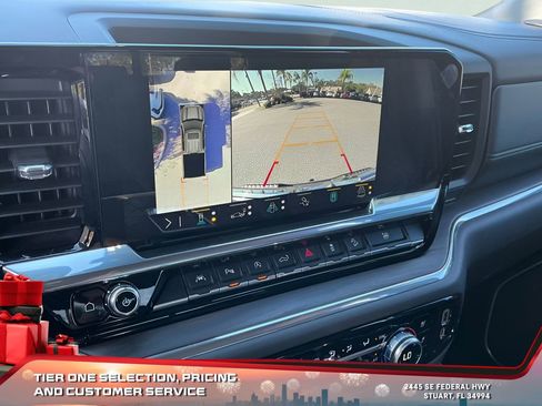 Used 2022 GMC Sierra 1500 SLT w/ SLT Premium Plus Package image 33