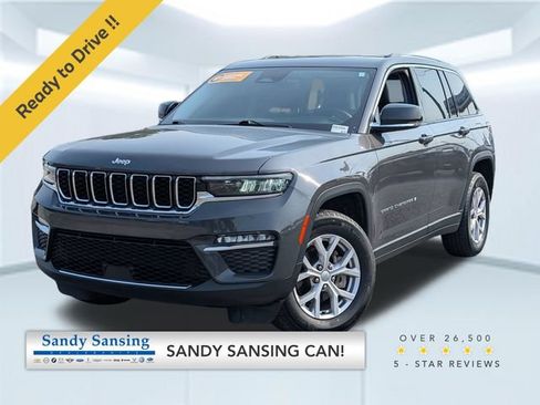 Certified 2022 Jeep Grand Cherokee Limited w/ Trailer Tow Prep Group (B) RWD image 1