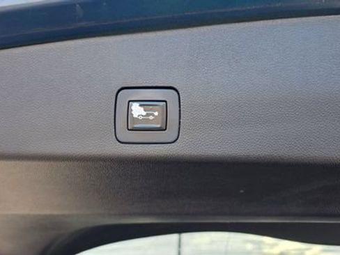 Used 2021 Buick Encore GX Select w/ Advanced Technology Package AWD/4WD image 8