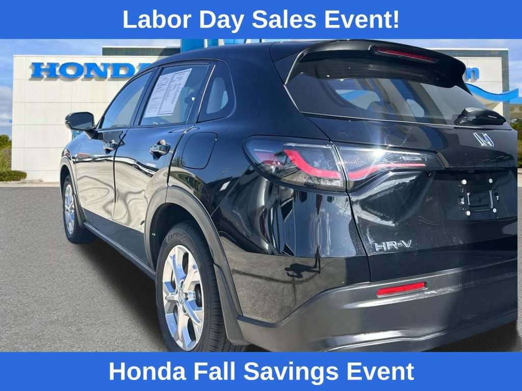 Used 2023 Honda HR-V LX image 7