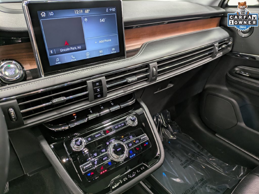 Certified 2022 Lincoln Corsair Reserve w/ Luxury Package AWD/4WD image 15